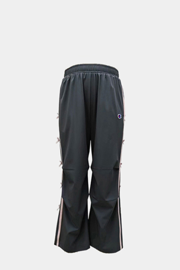 Bow pants